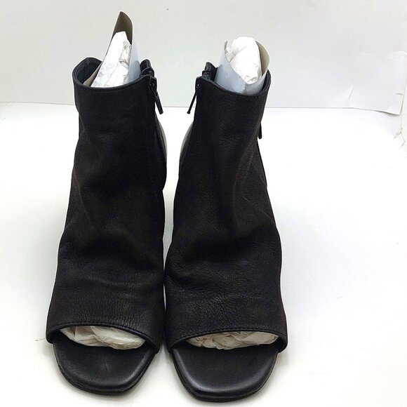 Vintage Foundry Co. Women's Leather Sabrina Bootie - Size 8 - Picture 1 of 14